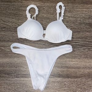 Hollister bikini set
